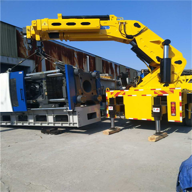 盘县优质大吨位随车吊出租服务，助您高效施工