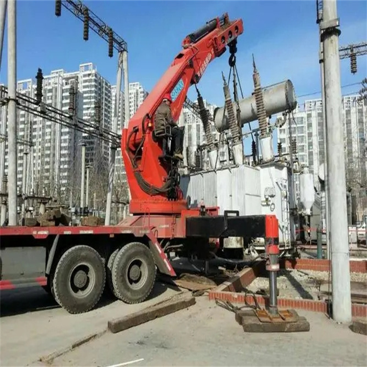 盘县就近吊车出租|工地厂房吊装设备租赁|24小时高效响应