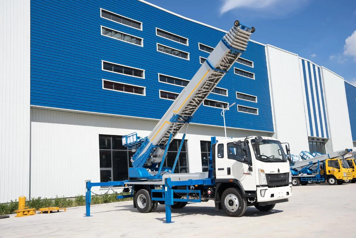 盘县小型云梯车上料车租赁多少钱