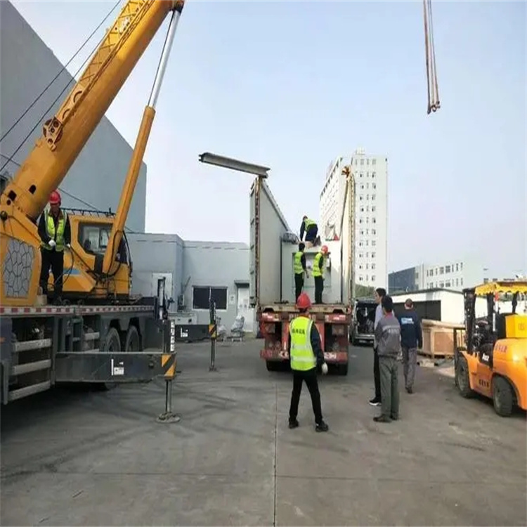 盘县如何找到附近的吊车救援服务