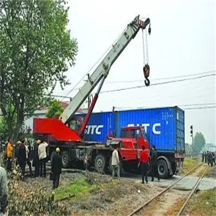 盘县如何快速找到附近的吊车救援公司